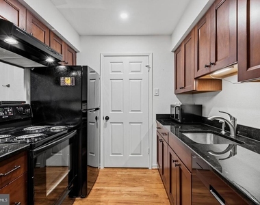 1521 Lincoln Way - Photo Thumbnail 15