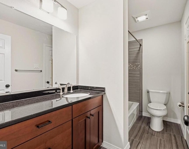 1521 Lincoln Way - Photo Thumbnail 12
