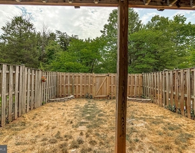 14623 Stone Crossing Court - Photo Thumbnail 34