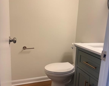 13330 Aiken Place - Photo Thumbnail 6