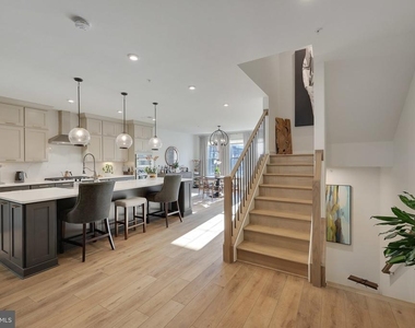 7514 Sawyer Farm Way - Photo Thumbnail 12