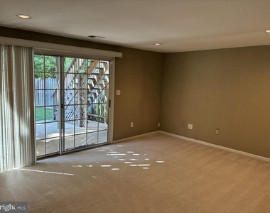 7160 Westfield Court - Photo Thumbnail 20
