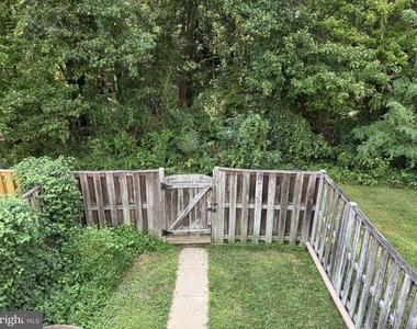 7160 Westfield Court - Photo Thumbnail 17