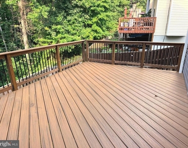 6062 Hollow Hill Lane - Photo Thumbnail 27