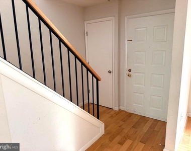 6062 Hollow Hill Lane - Photo Thumbnail 10