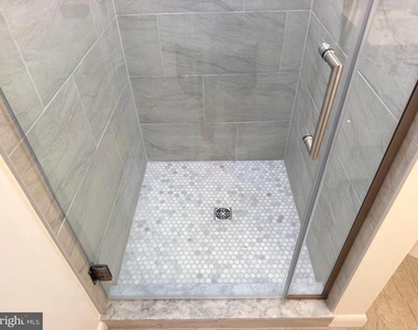 6062 Hollow Hill Lane - Photo Thumbnail 22