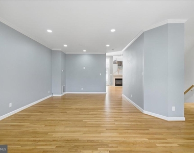 4018 Dogberry Lane - Photo Thumbnail 6