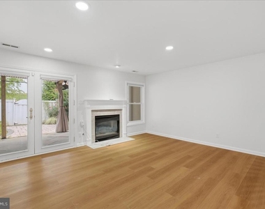 4018 Dogberry Lane - Photo Thumbnail 1