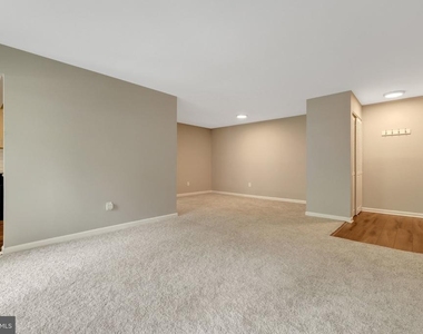 551 Florida Avenue - Photo Thumbnail 12