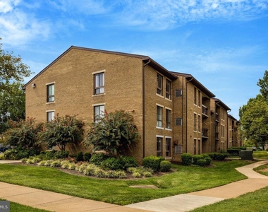 551 Florida Avenue - Photo Thumbnail 36