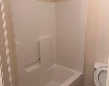 1841 Wexford Circle - Photo Thumbnail 9