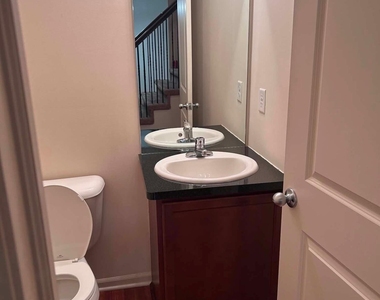 1841 Wexford Circle - Photo Thumbnail 10