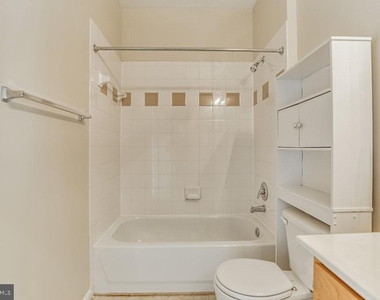 5172 William Colin Court - Photo Thumbnail 17