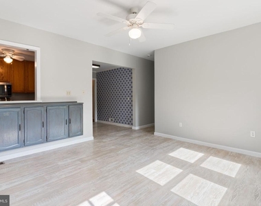 4023 Poplar - Photo Thumbnail 18