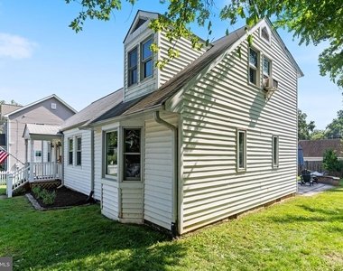 4023 Poplar - Photo Thumbnail 2