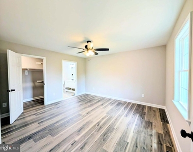 11501 Homeland Road - Photo Thumbnail 6