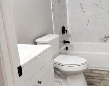 11501 Homeland Road - Photo Thumbnail 9
