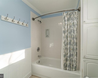3017 King Street - Photo Thumbnail 16