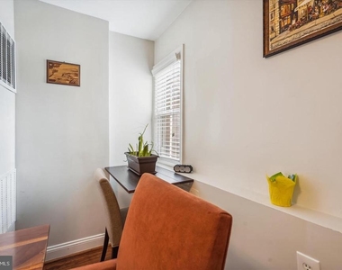 908 Pendleton Street - Photo Thumbnail 6