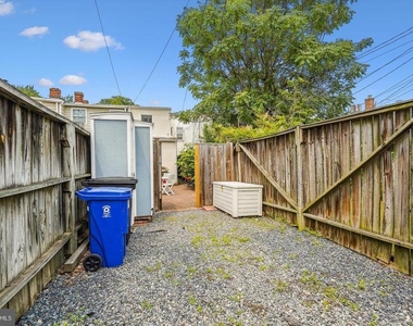 908 Pendleton Street - Photo Thumbnail 31