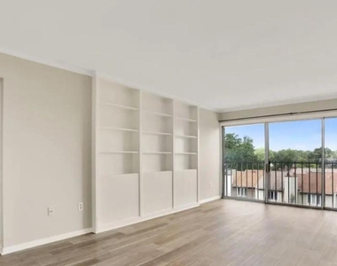 4241 Columbia Pike - Photo Thumbnail 19