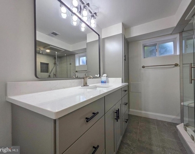 5921 Arlington Boulevard - Photo Thumbnail 26