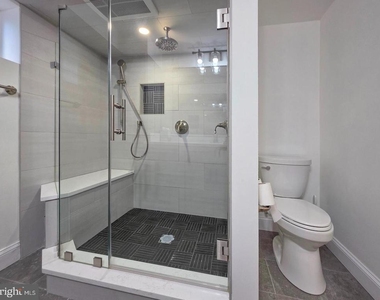 5921 Arlington Boulevard - Photo Thumbnail 27