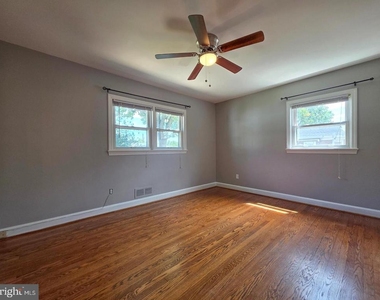 5921 Arlington Boulevard - Photo Thumbnail 14
