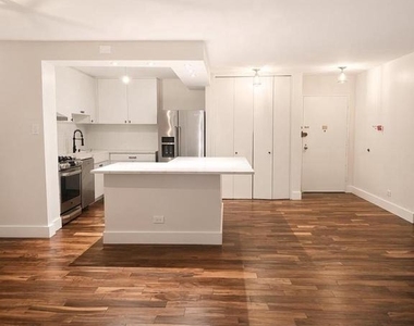 4501 Arlington Boulevard - Photo Thumbnail 7