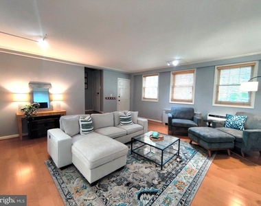 103 N George Mason Drive - Photo Thumbnail 25