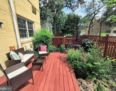 103 N George Mason Drive - Photo Thumbnail 20
