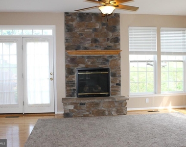 7131 S Sentinel Lane - Photo Thumbnail 4