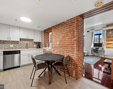 301 Race Street - Photo Thumbnail 2