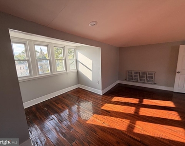 5149 Camac Street - Photo Thumbnail 3
