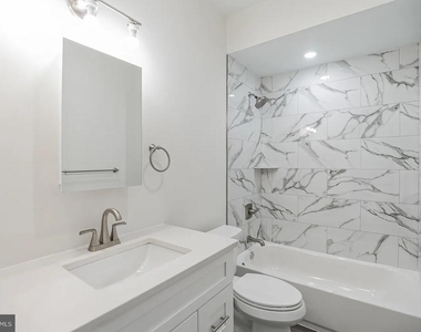4628 Wayne Avenue - Photo Thumbnail 4