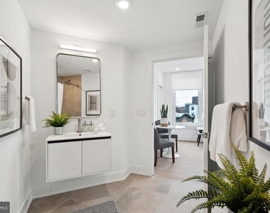 2000 Dreer Street - Photo Thumbnail 17