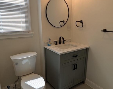 2560 E Lehigh Avenue - Photo Thumbnail 12