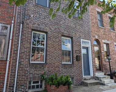 2560 E Lehigh Avenue - Photo Thumbnail 2