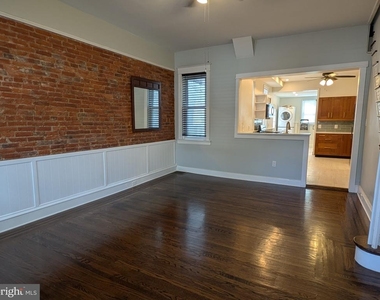 2560 E Lehigh Avenue - Photo Thumbnail 4