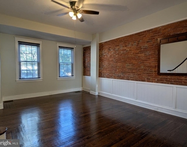 2560 E Lehigh Avenue - Photo Thumbnail 15