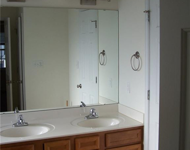 1753 Cherry Point Drive - Photo Thumbnail 22