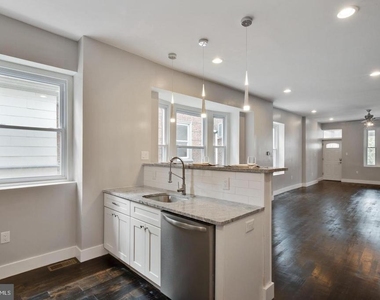 5445 Ridge Avenue - Photo Thumbnail 11