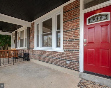 5445 Ridge Avenue - Photo Thumbnail 2