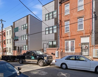 2330 N 16th Street - Photo Thumbnail 12