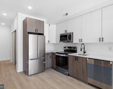 2330 N 16th Street - Photo Thumbnail 5