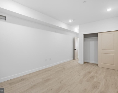 2330 N 16th Street - Photo Thumbnail 7