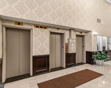 1324 Locust Street - Photo Thumbnail 29