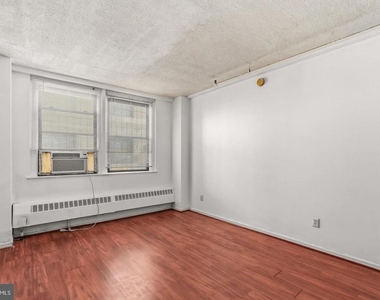 1324 Locust Street - Photo Thumbnail 26