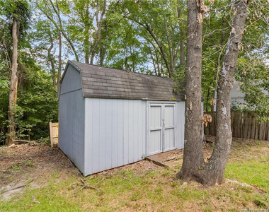 904 Dandridge Drive - Photo Thumbnail 23