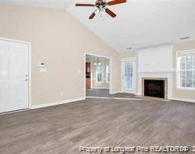 5239 Wallbrook Drive - Photo Thumbnail 3